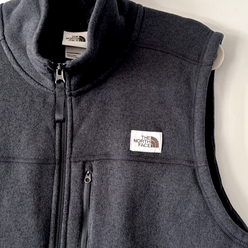 NEW Men's The North Face Gordon Lyons Vest medium in Heathered Black warm fleece - Picture 6 of 10